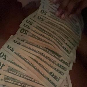 NEVER MISS (feat. CG)