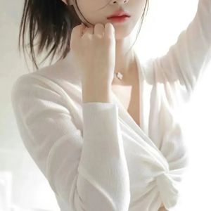 遇见你后的雨天，都有人为我撑伞