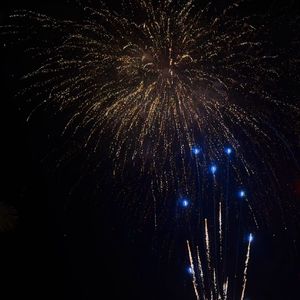 All In With You (双重跟注)