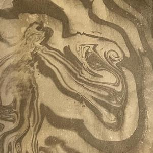 Cuddle (feat. Emunti)