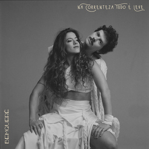 Na Correnteza Tudo É Leve