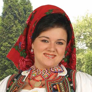 Bine-mi pare ca-s aci