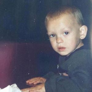 OMH (feat. Mendes)