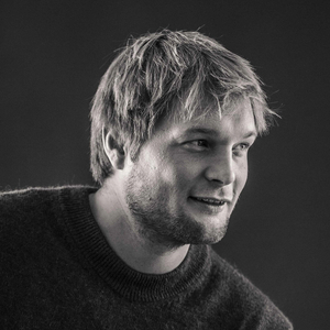 Kjærlighet er mer enn forelskelse (Instrumental)