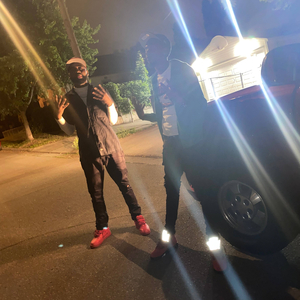 DWTD (feat. 400Mello)