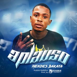 Aplauso (feat. Adão Fernado Na Track)