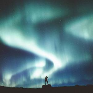 黑暗裂缝闪过的光（Prod.by Broccoli）