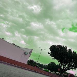 Wassup (feat. Geekinz)