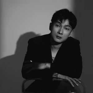 我们生来就是孤独