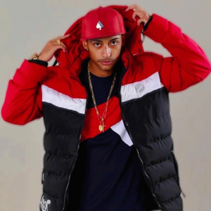 Tira A Roupa Sua Louca (feat. Mc Jajau)