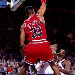 Pippen (feat. SILVA16)