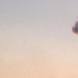 藏着压抑的欢快心理