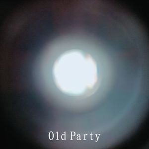 恶狠狠的瞪着后面也惧怕着前面