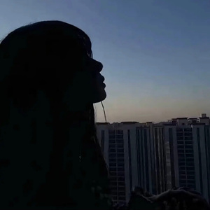 原来下雪和失约都是无法预料的告别