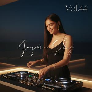 Turn It Up (Súbelo Ya)