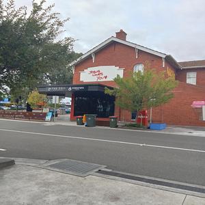 I'm Free (feat. Banyoquing)