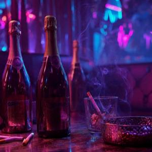 Champagner in den Air