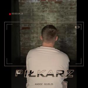 PIŁKARZ