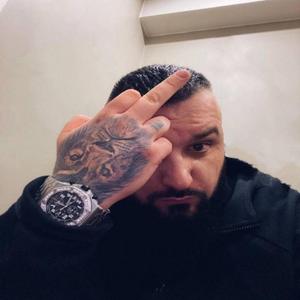 Pljacka Usred Kvarta