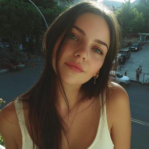 Birini Sevmek Böyleymiş Meğer