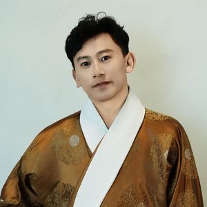 艺生格 【世事无常】