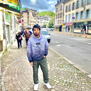 আমরা চাই না রক্তের কিসে