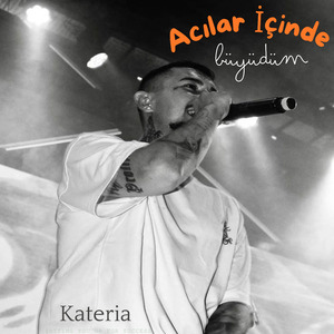 Acılar İçinde Büyüdüm
