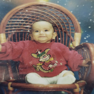 Saçlarına Çiçekler Konsun