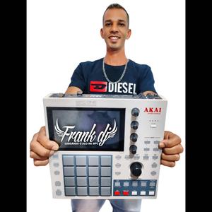 MANDA AI A BATIDA(FRANK DJ LARGANDO O AÇO NA MPC)