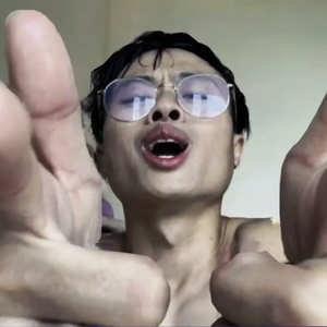 我开导了很多人 但是没有人开导我 所以我选择开导