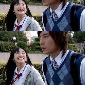 即使是她也像个白痴