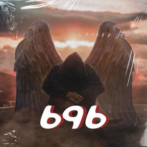 696