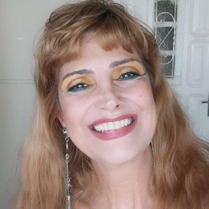 Alguém Pra Escrever o Fim
