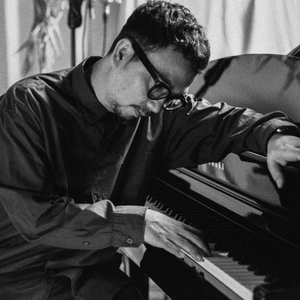 Menarilah Sendiriku (Alternate Version)