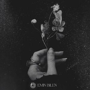 Ben Kalbimin Orta Yerine Seni Yazdım