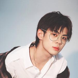 二十岁少年和他的宇宙