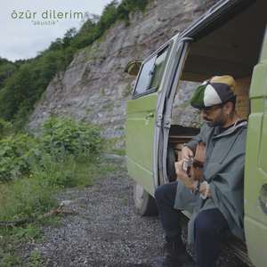 Özür Dilerim (Akustik)