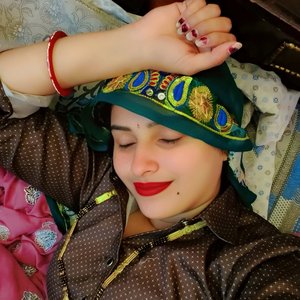 Love Ki Ab Karto Suruaat Pahla Hi Dil Der Bethi Chh