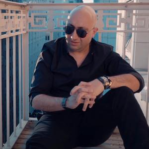 Zepyuri Nman (feat. Karo Sarafyan)