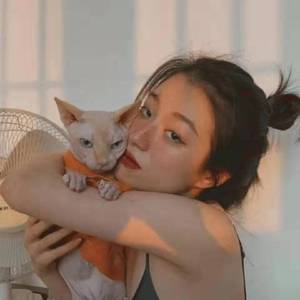 给我一个理由忘记 雯雯