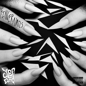FINGERNAILS