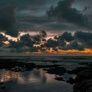 Whispers of the Windes