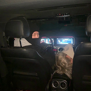 1am in Hood