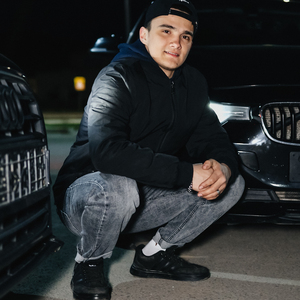 Чудите сами