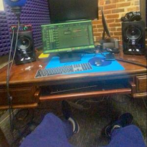 Feline in the Rain (feat. Isa Murati)