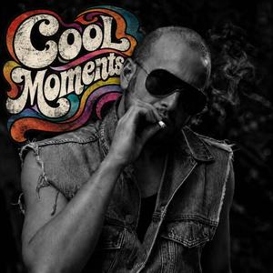 COOL MOMENT