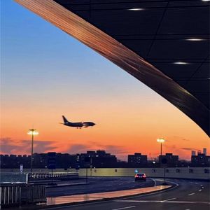 凌晨四点半的飞机REMIX