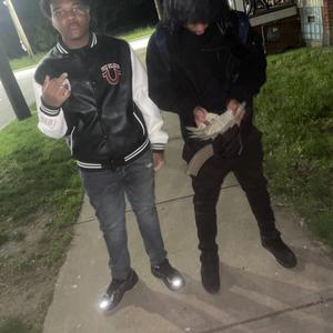 Legit Striker (feat. Boog2Paid)