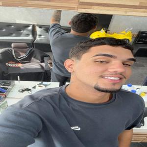 QUE EU VOLTEI PRA RUA RECENTE VS TONTEOU SUBIU BEAT FINO (REMIX)