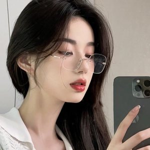 我爱的是你的幼稚鬼模样